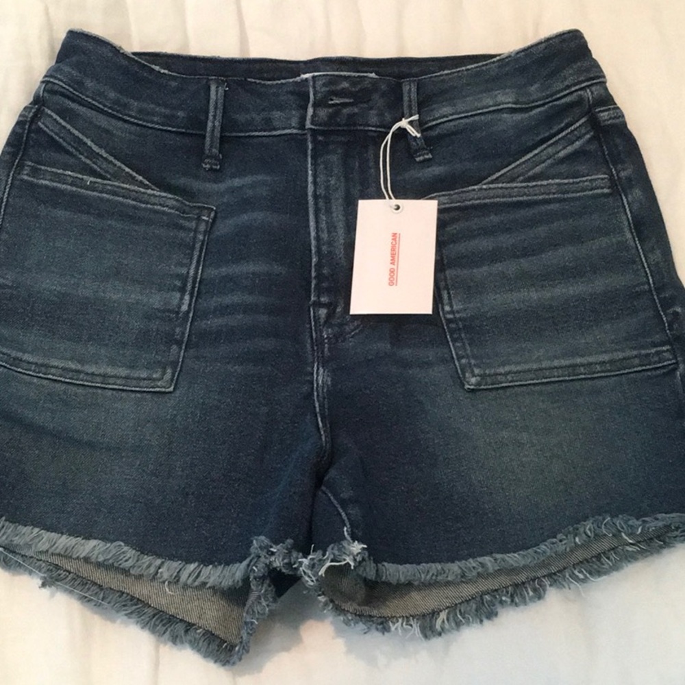 Never worn good American shorts